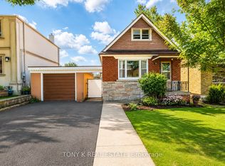 20 N Woodrow Blvd, Toronto, ON M1K1W1