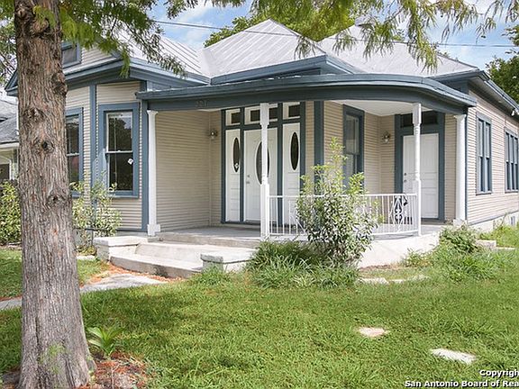2nd image of 221 Carolina St