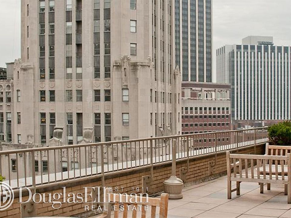 2nd image of 45 Wall St APT 312