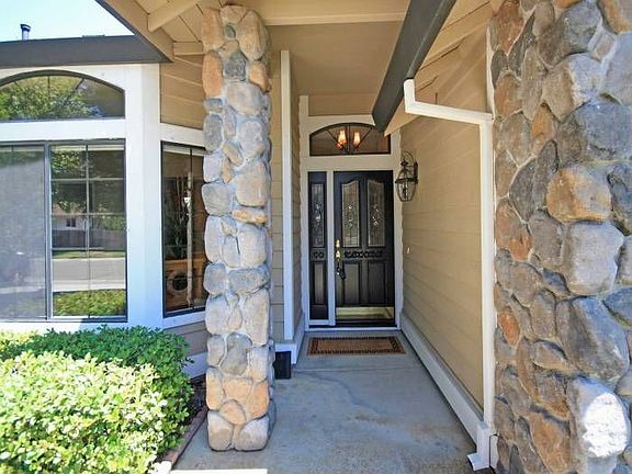 2nd image of 2311 Chumly Ct