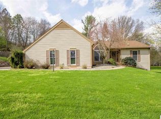 2524 Chateau Dr, Jackson, MI