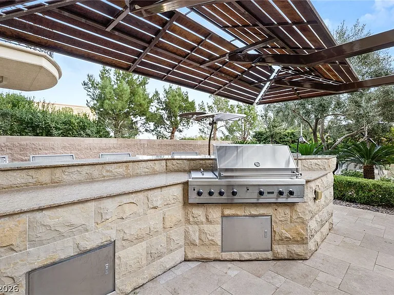 9101 Alta Dr #1 — Photo 35