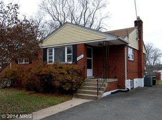 4520 Adrian St, Rockville, MD 20853