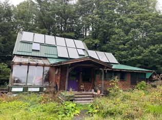 101 Sullivan Dr, Putney, VT 05346