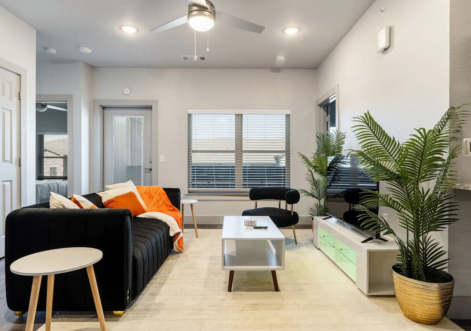 Corporate Housing by MGM — Photo 3