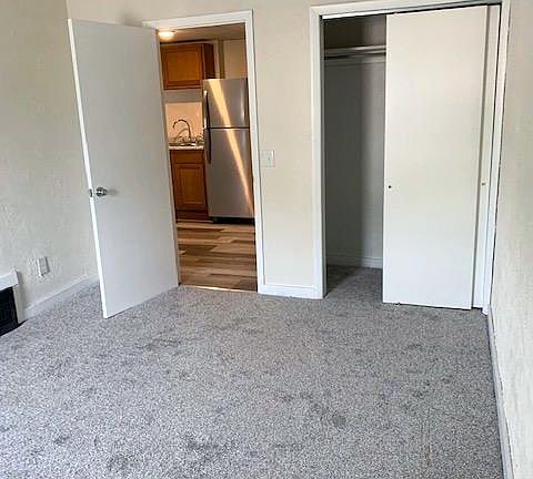 5th image of 1801 W 26th St