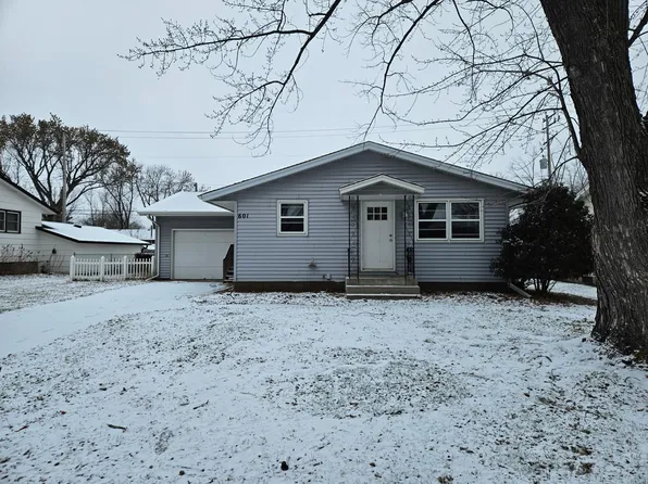 601 5th Ave NE, Osseo, MN 55369