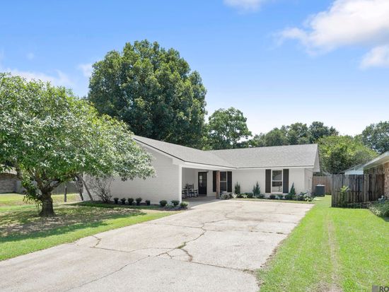 9932 Santa Monica Ave, Baton Rouge, LA 70818