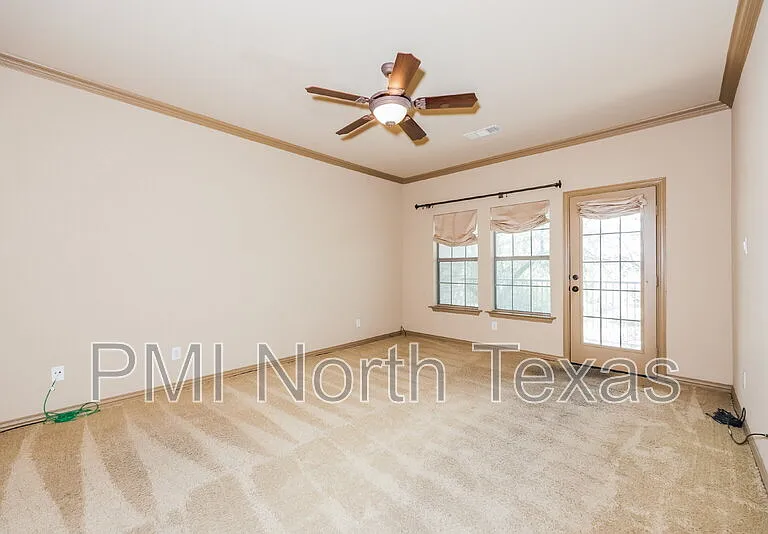 5379 Balmoral Dr — Photo 12