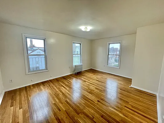 Rented by Keller Williams Realty Empire | media 11