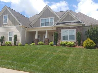 66 Birchbark Dr #76, Mills River, NC 28759