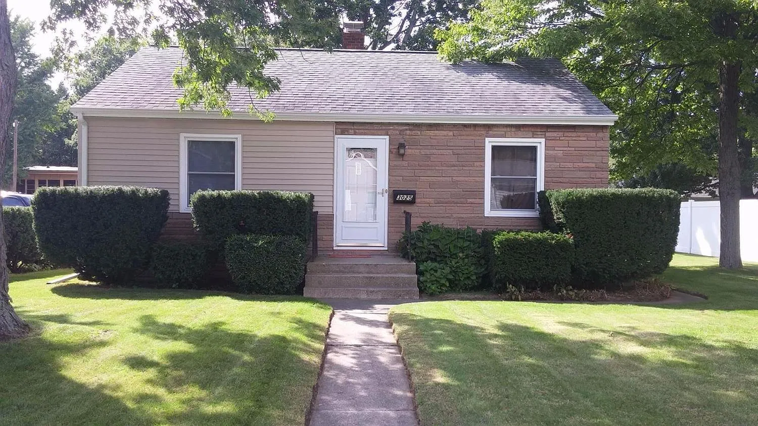 3025 Cleveland Ave photo 1