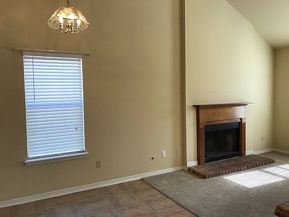 4th image of 3142 Cedar Creek Dr