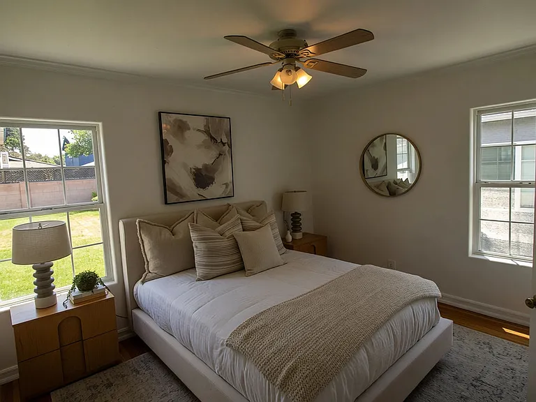 5968 Autry Ave — Photo 12