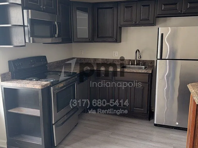 Indy Downtown Colonial Apartments — Photo 87