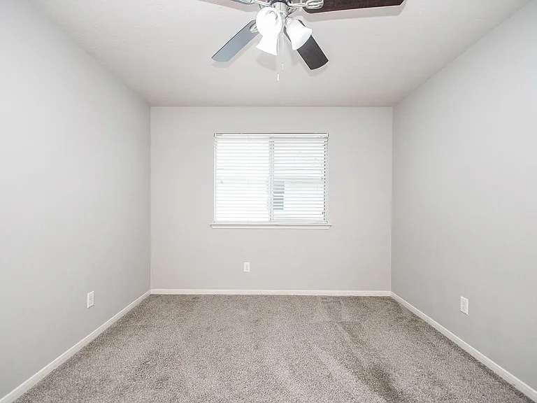 14319 Heath Falls Ln — Photo 28