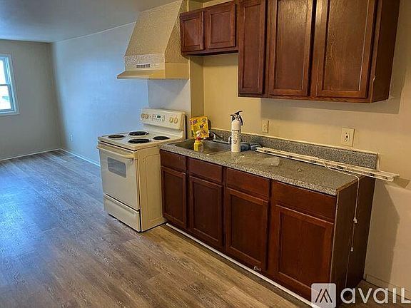 5th image of 809 Harrison Ave #809