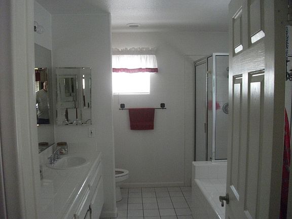 5th image of 2151 Almeria St Unit 101