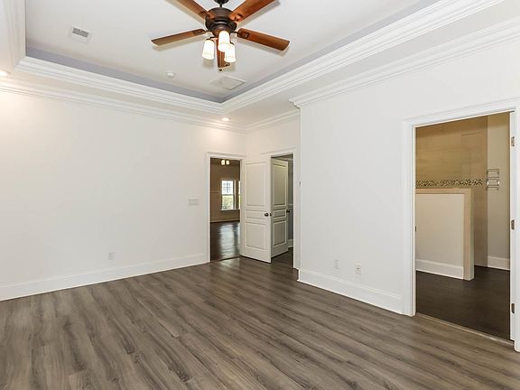 4th image of 3085 Moss Bridge Ln.