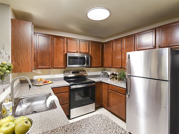 5th image of 1800 Palmer Rd APT 302