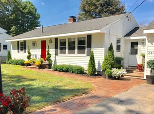 349 Fowler Rd, Cape Elizabeth, ME 04107