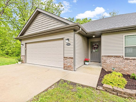 2nd image of 2230 Needle Ct