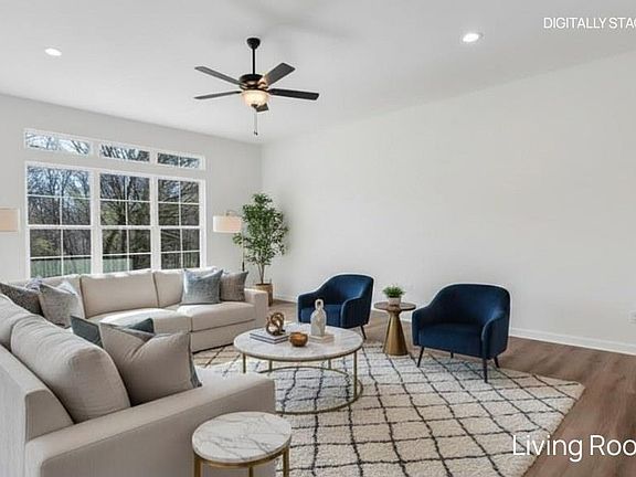 5th image of 308 Schaper Estates Xing