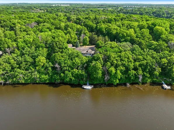 10830 Grey Cloud Island Dr S, Saint Paul Park, MN 55071