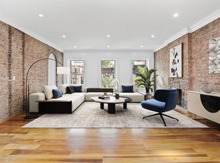 330 W 46th St APT 1, New York, NY 10036