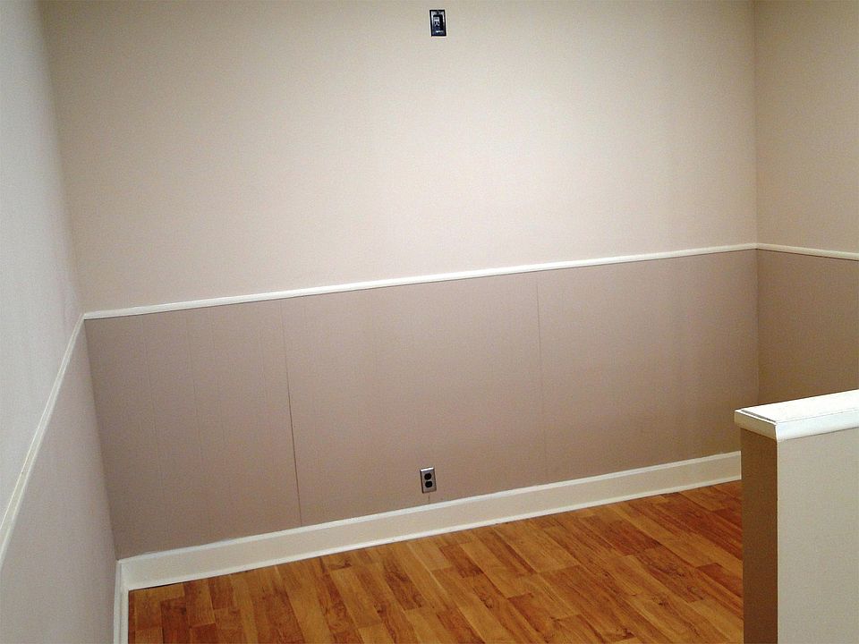 2nd image of 4701 Avenue V