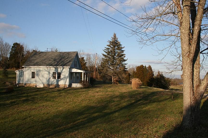 1st image of 1370 Elliston Ln