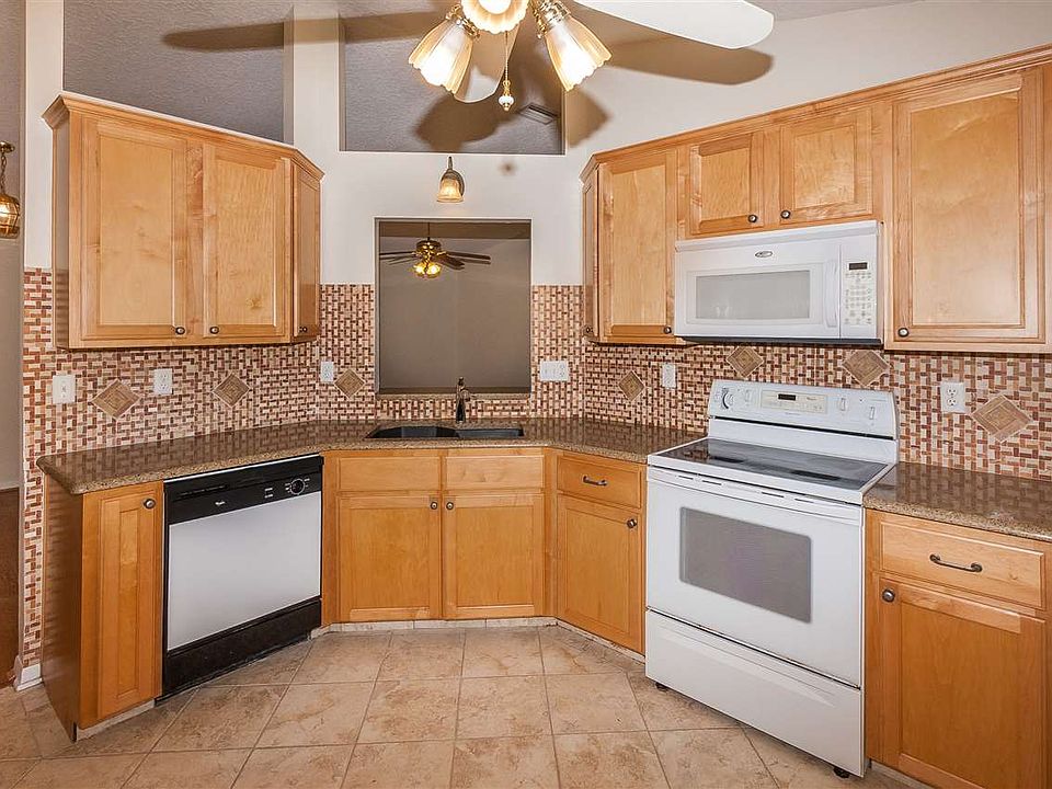 1st image of 4813 Devonshire Dr