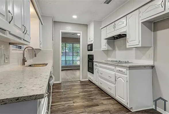 3816 Buckhorn Pl — Photo 8