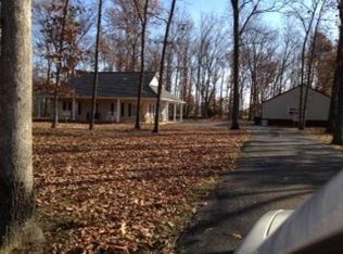 940 N Mill Springs Ln, Scheller, IL 62883