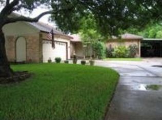 10123 Sagedowne Ln, Houston, TX 77089