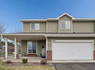 9478 Golden Eagle Ct, Monticello, MN 55362