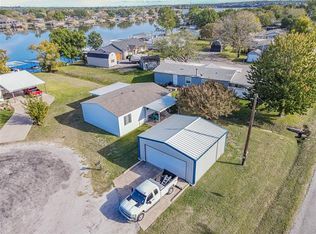 1800 Ulua Ct, Granbury, TX 76048