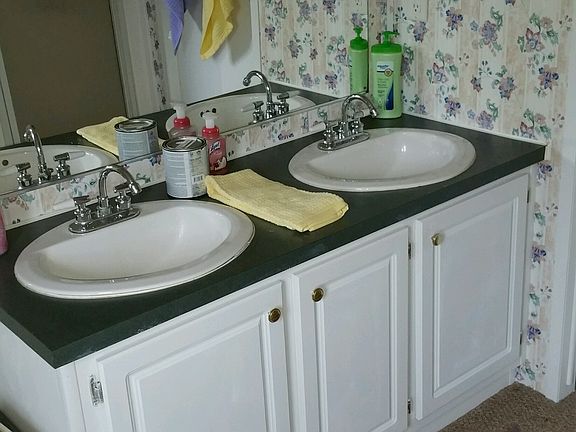 4th image of 255 Isabella Ave