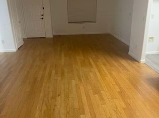4509 W Evergreen Ct, Visalia, CA 93277