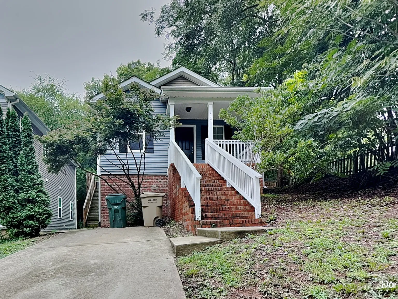 3 bed, 2.0 bath, 1144 sqft, $1,615 — Photo 1