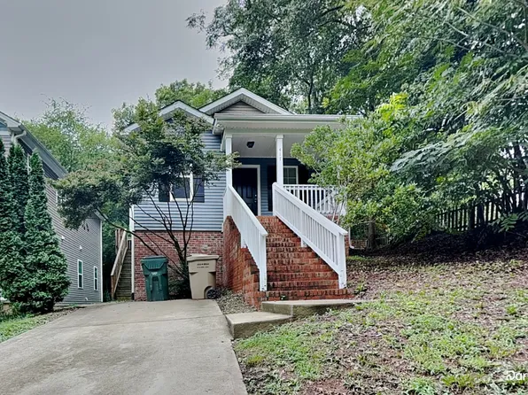 417 E Hinton St, Clayton, NC 27520