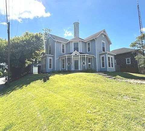 3rd image of 89 N Kentucky St