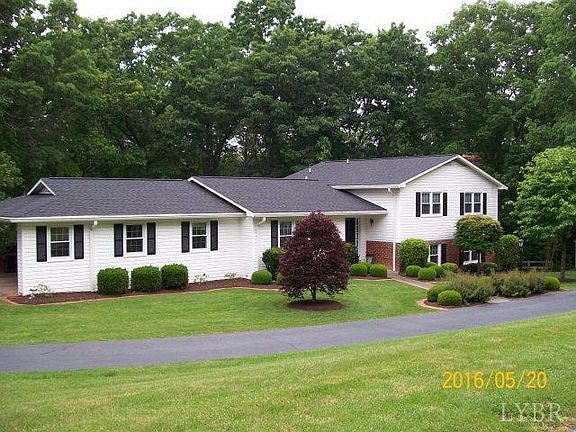 2nd image of 117 Oak Grove Dr