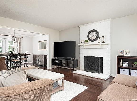 3rd image of 4813 Deanscroft Dr
