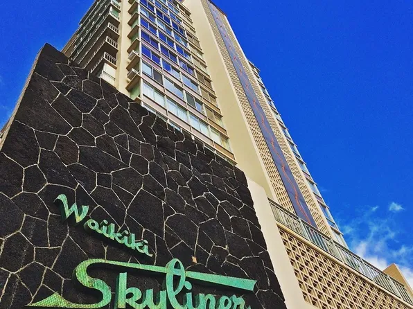 2415 Ala Wai Blvd APT 1204, Honolulu, HI 96815