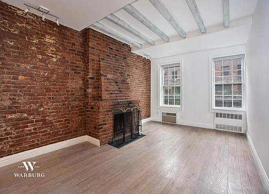 Rented by Warburg | media 14