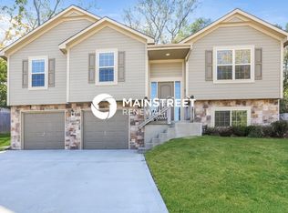 18601 E 20th Street Ct, Independence, MO 64057