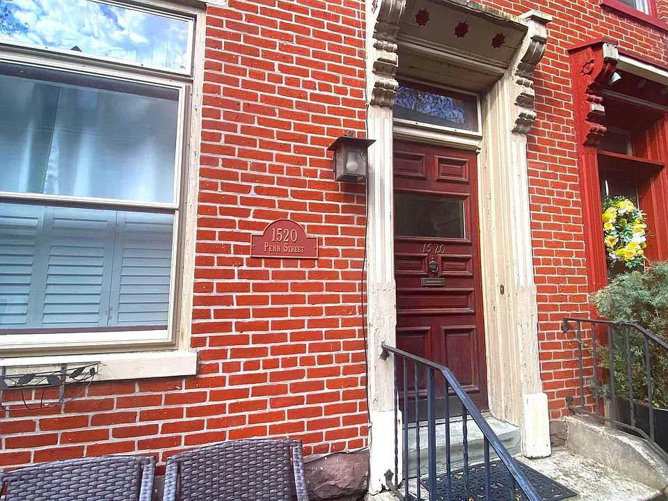 1520 Penn St