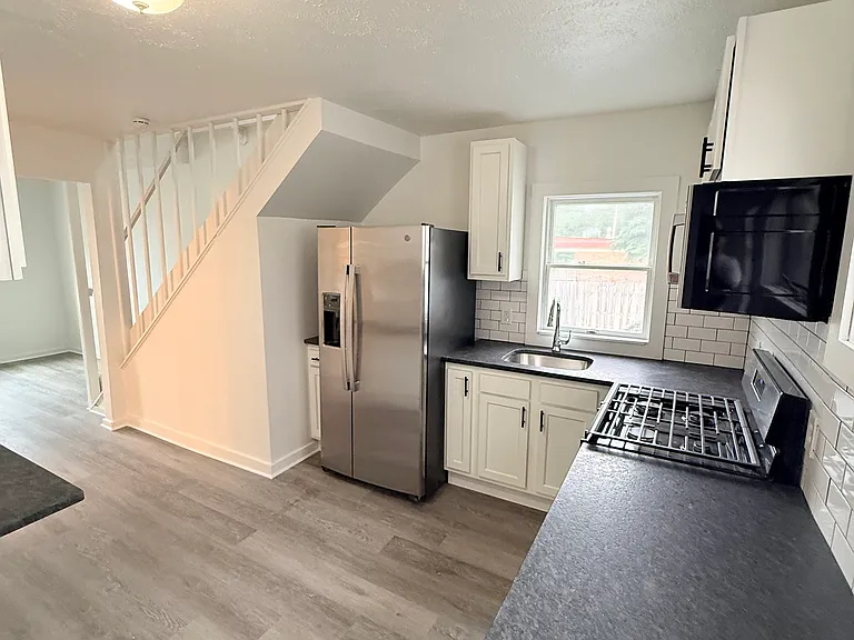 3715 Denison Ave #2 — Photo 4