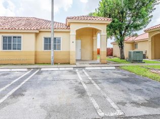 75 NE 13th Ave #13, Homestead, FL 33033